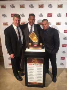 Rick Thurman, Salvador Perez and Cesar Suarez at Rawlings Gold Glove Award ceremony on November 11, 2016